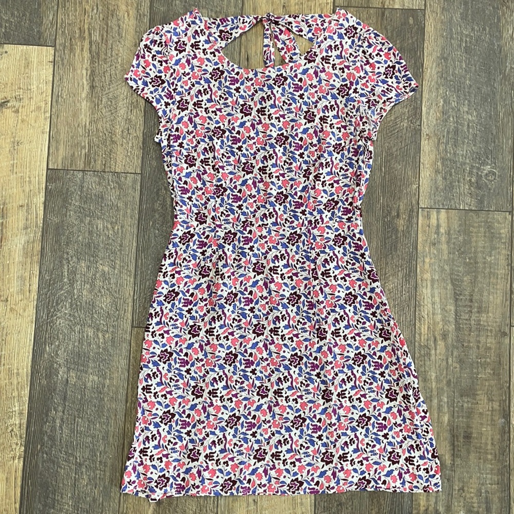 Cap-sleeve dress NWOT